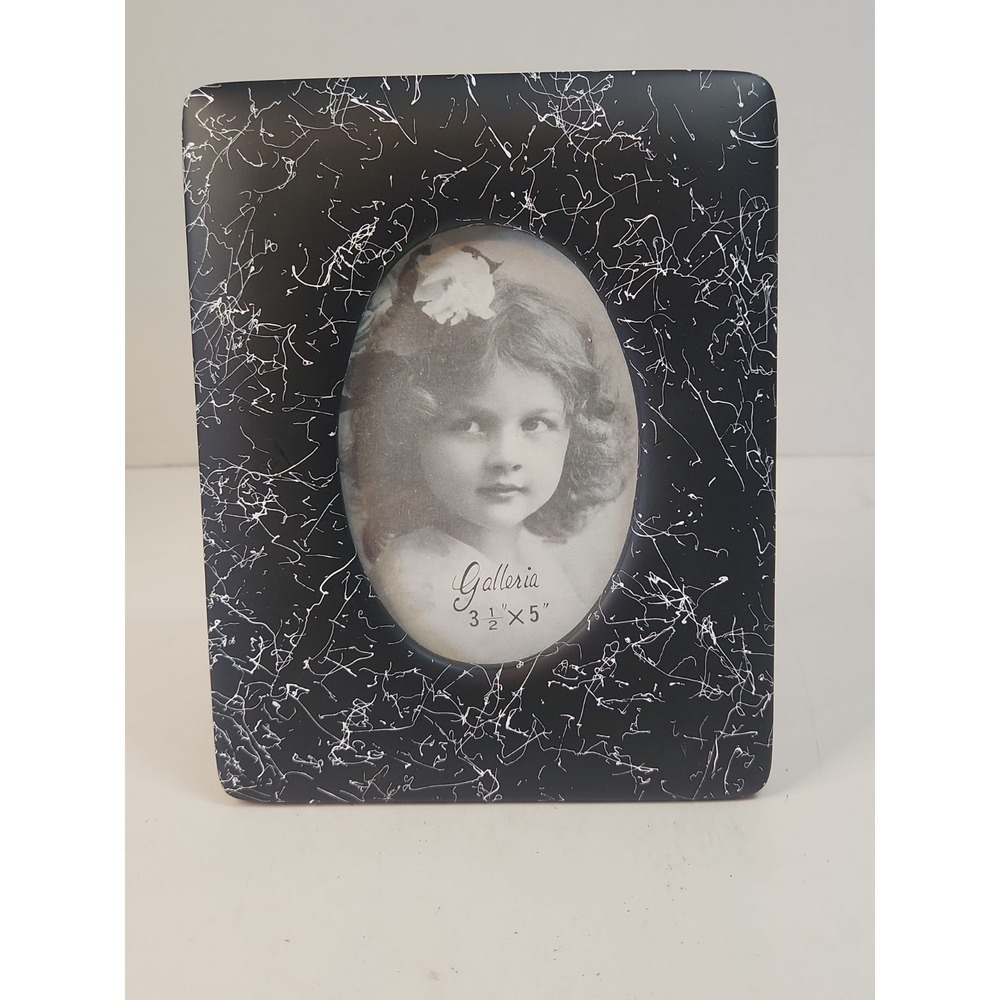 Vintage Galleria Black White Marbled Pattern Picture Frame 3.5 x5 Tabletop Goth